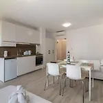 Sea Star Kabakum Daire Altın Kumlar